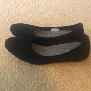 Women’s Black Allbirds flats